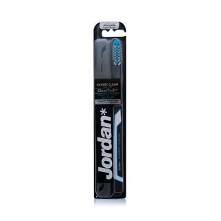 Jordan Expert Clean Medium Manual Toothbrush with Travel Case - 1 Toothbrush